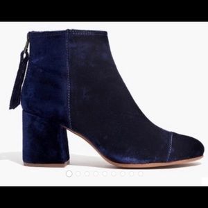 Madewell Jillian boot blue velvet